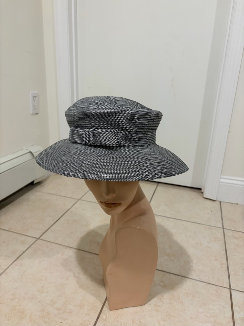 Lord & Taylor Women’s Black & White Wide Brim Woven Dress Hat Bow Accent
